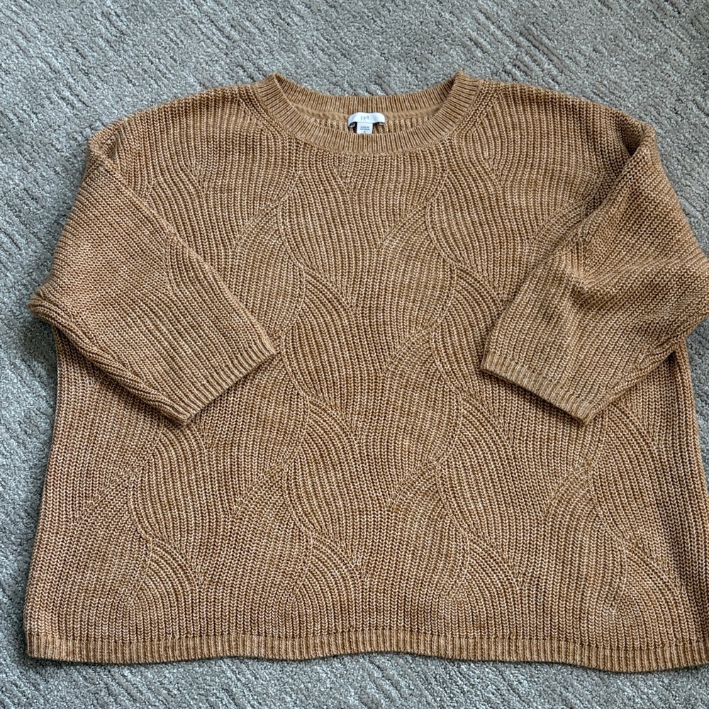 J. Jill Warm Tan crew neck sweater 🙌